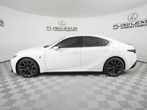 Certified 2025 Lexus IS 350 F Sport RWD image 4