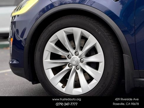 Used 2016 Tesla Model X 75D image 22