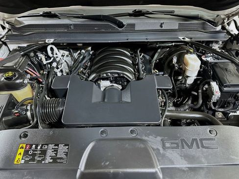 Used 2019 GMC Yukon Denali w/ Denali Ultimate Package image 35