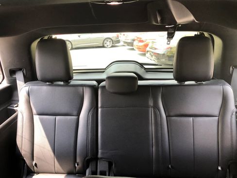 Used 2019 Ford Expedition XLT w/ Equipment Group 202A image 23