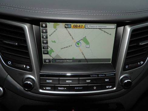 Used 2018 Hyundai Tucson SEL Plus w/ Cargo Package FWD image 22