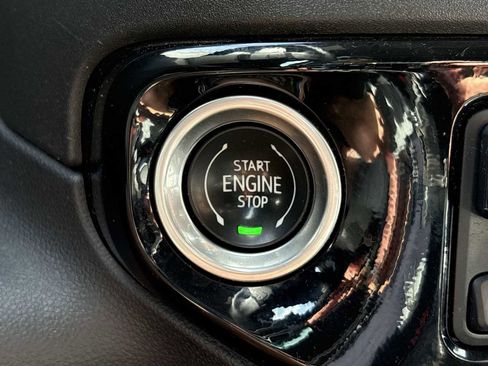 Used 2023 Chevrolet Silverado 1500 RST AWD/4WD image 16