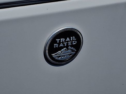 Used 2017 Jeep Wrangler Unlimited Sport w/ Quick Order Package 24S AWD/4WD image 11