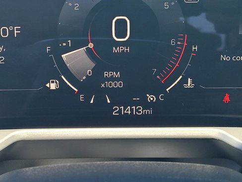 Used 2025 GMC Acadia Elevation FWD image 22