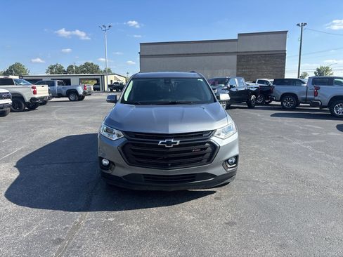 Used 2021 Chevrolet Traverse RS w/ LPO, Floor Liner Package FWD image 7
