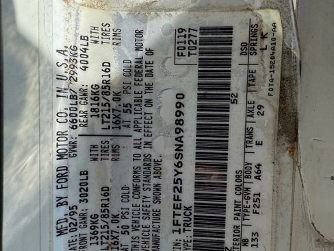 Used 1995 Ford F250 2WD Regular Cab image 24