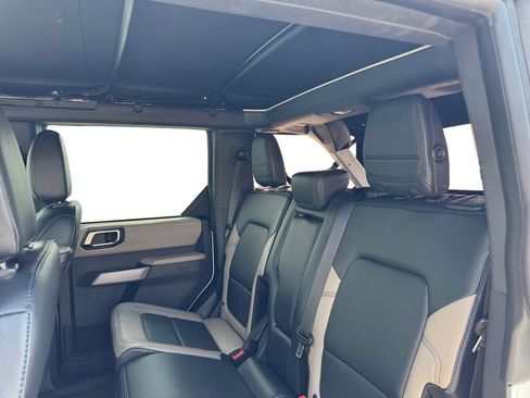 Certified 2023 Ford Bronco Wildtrak image 11