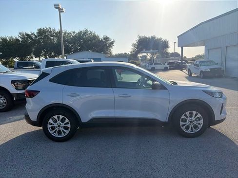 Used 2025 Ford Escape Active w/ Tech Pack #1 FWD image 4
