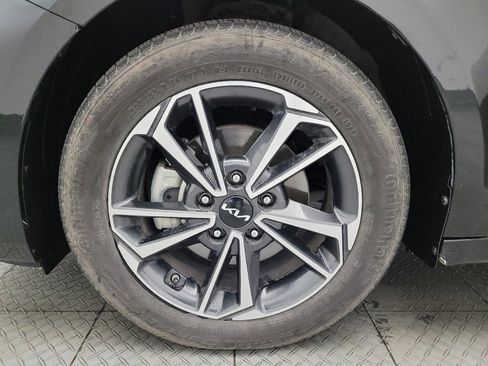 Used 2022 Kia Forte LXS w/ LXS Technology Package image 31