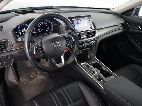 Used 2022 Honda Accord Touring image 5