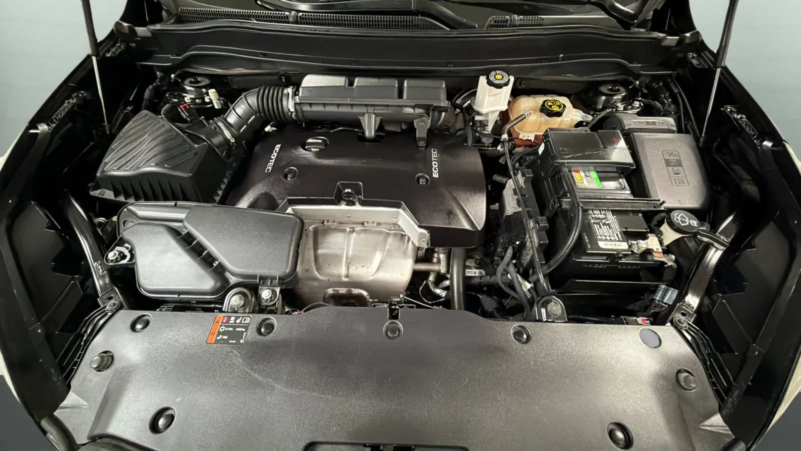 Used 2017 Buick Envision Essence FWD image 20