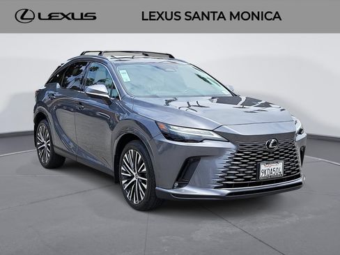 Used 2023 Lexus RX 350 Premium Plus w/ Cold Area Package FWD image 3