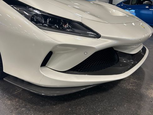 Used 2022 Ferrari F8 Tributo RWD image 8