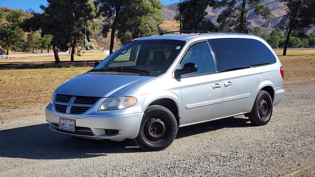 Used 2005 Dodge Grand Caravan SE w/ Popular Equipment Group I FWD image 2