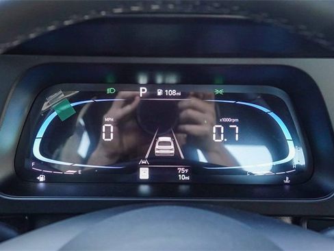 New 2026 Hyundai Elantra SEL Sport image 24