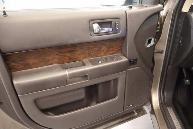 Used 2014 Ford Flex Limited AWD/4WD image 9