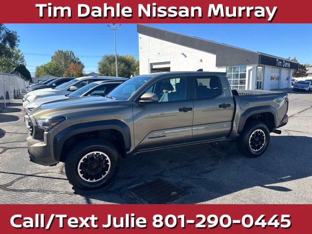 Used 2024 Toyota Tacoma TRD Off-Road AWD/4WD image 3