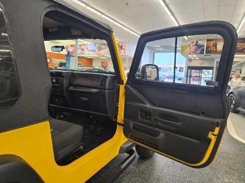 Used 2006 Jeep Wrangler SE AWD/4WD image 14