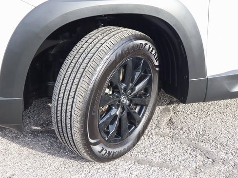 Used 2025 MAZDA CX-50 AWD 2.5 S w/ Preferred Package image 17