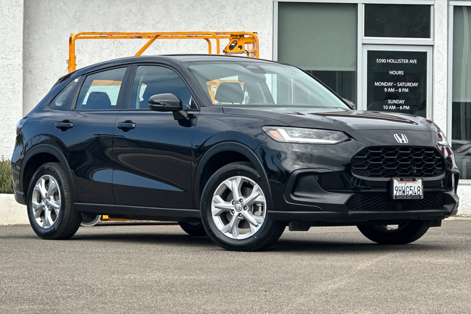 Used 2024 Honda HR-V LX image 2