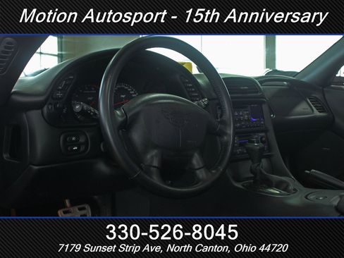 Used 2003 Chevrolet Corvette 50Th Anniversary w/ Preferred Equipment Group1 image 21