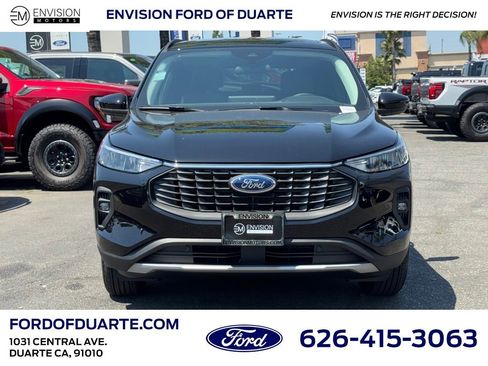 New 2025 Ford Escape SE image 5