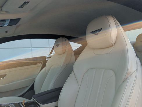 Used 2020 Bentley Continental GT AWD/4WD image 37