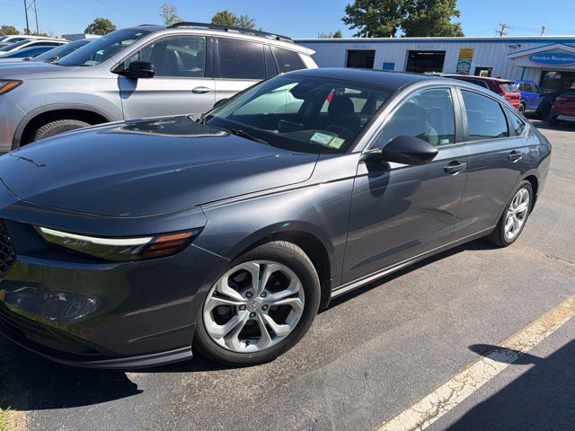 Used 2024 Honda Accord LX image 3