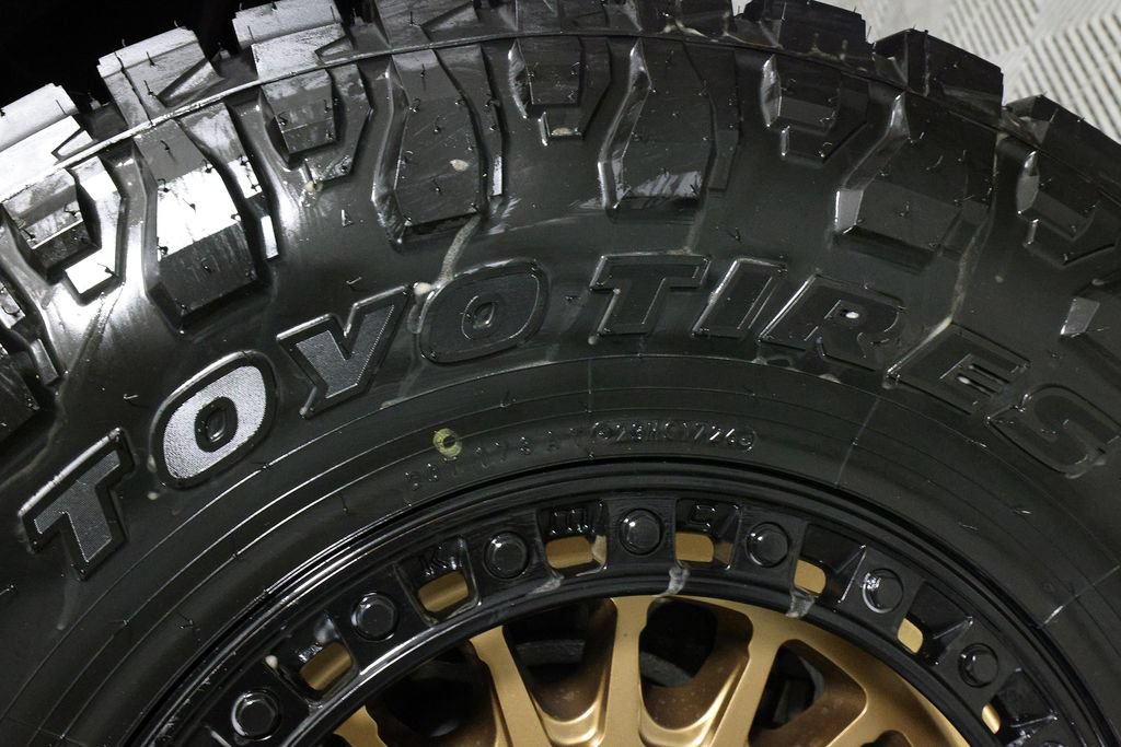 Used 2026 Chevrolet Silverado 2500 ZR2 AWD/4WD image 47