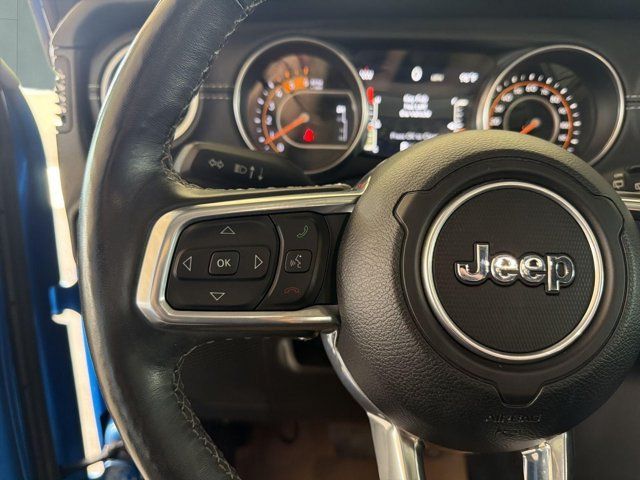 Used 2023 Jeep Wrangler Unlimited Sahara w/ Cold Weather Group AWD/4WD image 15