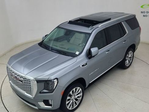 Used 2024 GMC Yukon Denali AWD/4WD image 84