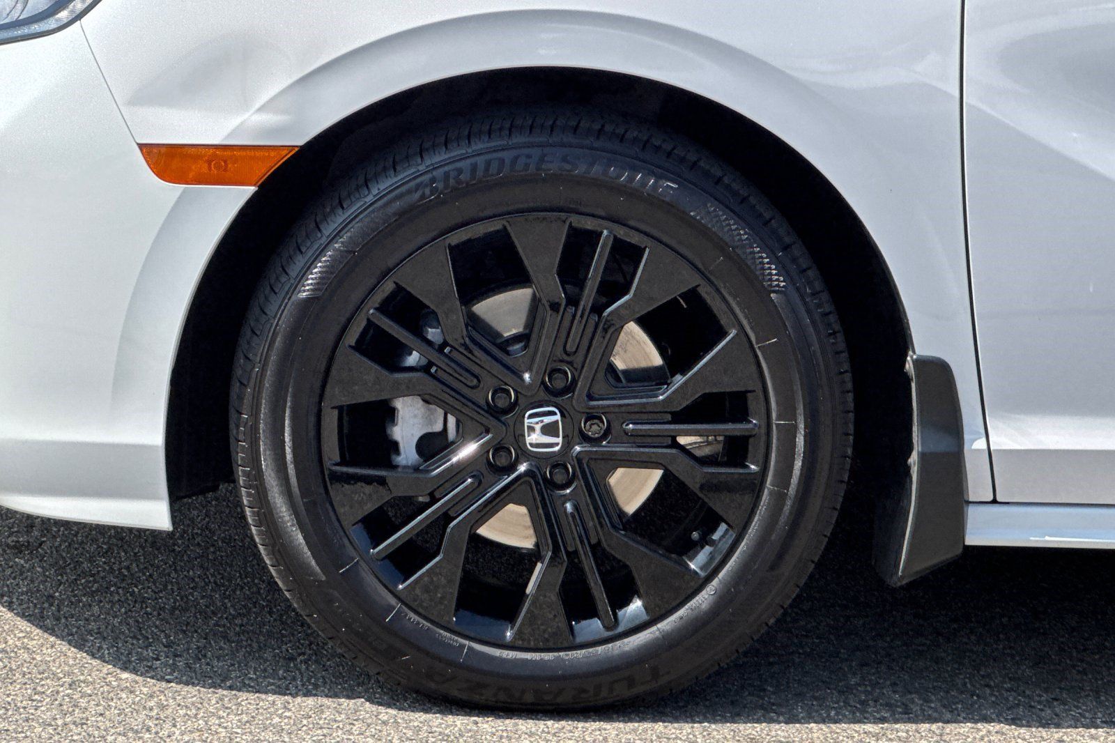 Used 2025 Honda Odyssey Sport-L image 12