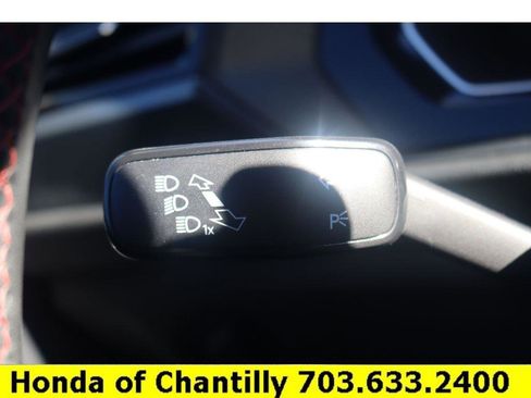 Used 2019 Volkswagen Jetta GLI Autobahn image 11