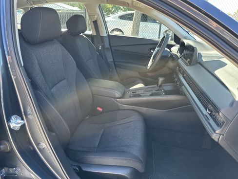 Used 2024 Honda Accord EX image 9