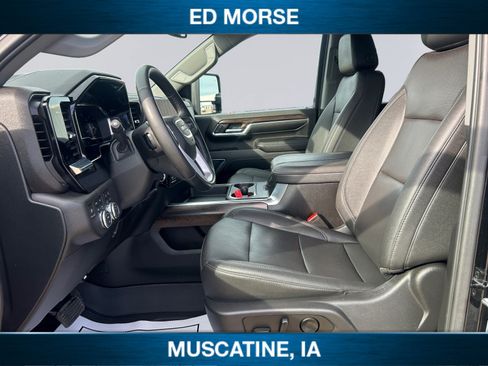Used 2024 GMC Sierra 2500 SLT w/ SLT Premium Package AWD/4WD image 9