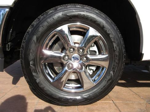 Certified 2020 Ford F150 XLT w/ Equipment Group 302A Luxury image 8