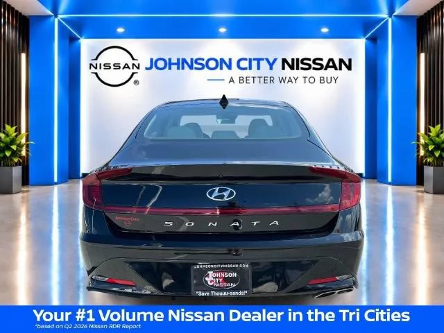 Used 2023 Hyundai Sonata SEL FWD image 5