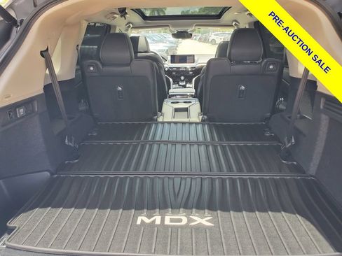 Certified 2024 Acura MDX SH-AWD w/ Technology Package image 8