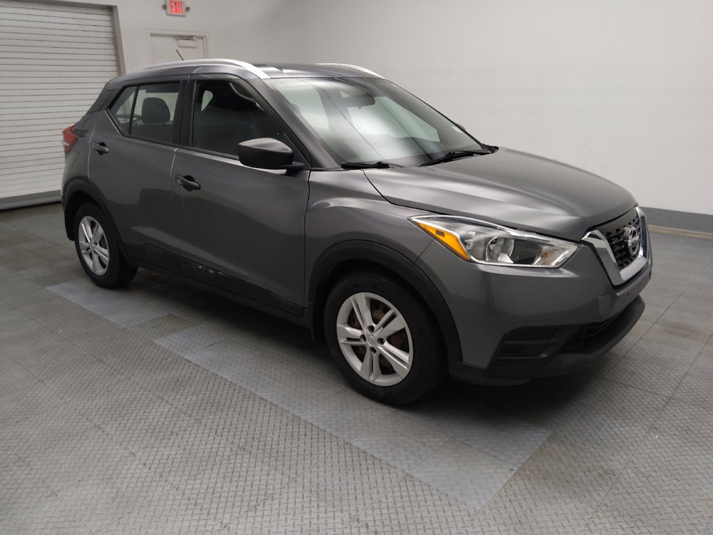 Used 2019 Nissan Kicks S FWD image 11