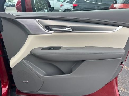 Used 2024 Cadillac XT5 Premium Luxury w/ LPO, Floor Liner Package AWD/4WD image 11