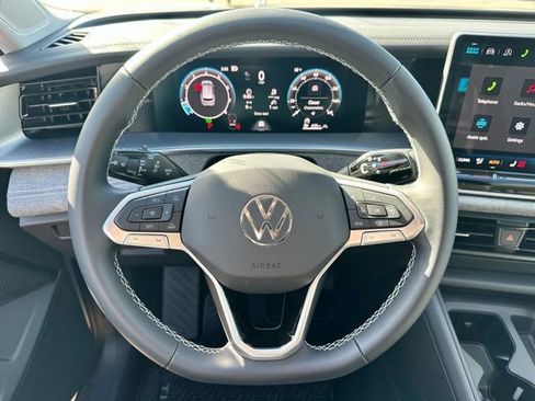 New 2026 Volkswagen Tiguan S image 25