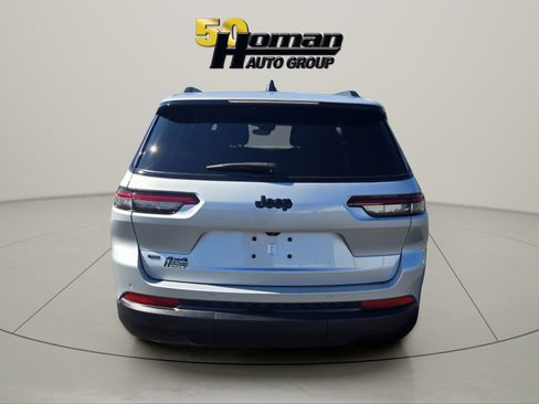 Used 2023 Jeep Grand Cherokee L Laredo AWD/4WD image 4