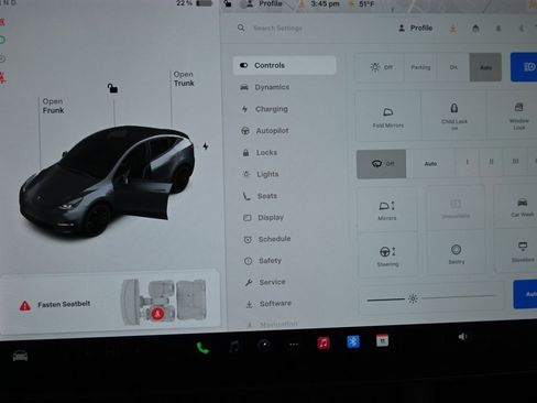 Used 2022 Tesla Model Y Performance image 13