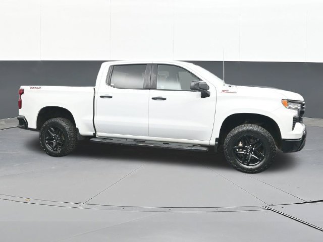 Used 2024 Chevrolet Silverado 1500 LT Trail Boss w/ Protection Package AWD/4WD image 18