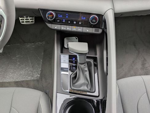 New 2026 Hyundai Elantra SEL Sport Premium FWD image 26