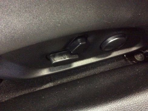 Used 2024 Jeep Compass Limited w/ Elite Group image 17