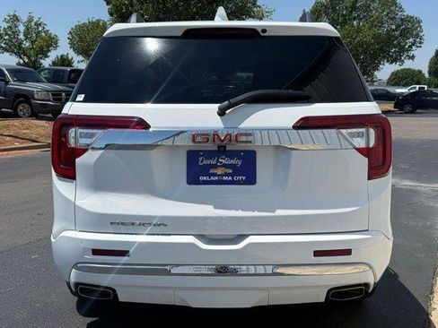Used 2023 GMC Acadia Denali FWD image 17