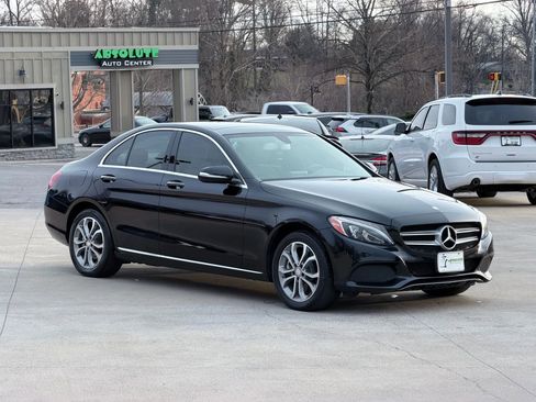 Used 2015 Mercedes-Benz C 300 4MATIC Sedan image 38