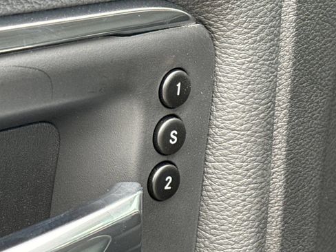 New 2026 RAM 2500 Laramie AWD/4WD image 21