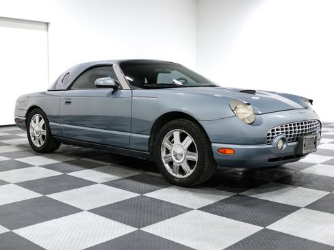 Used 2005 Ford Thunderbird RWD image 1